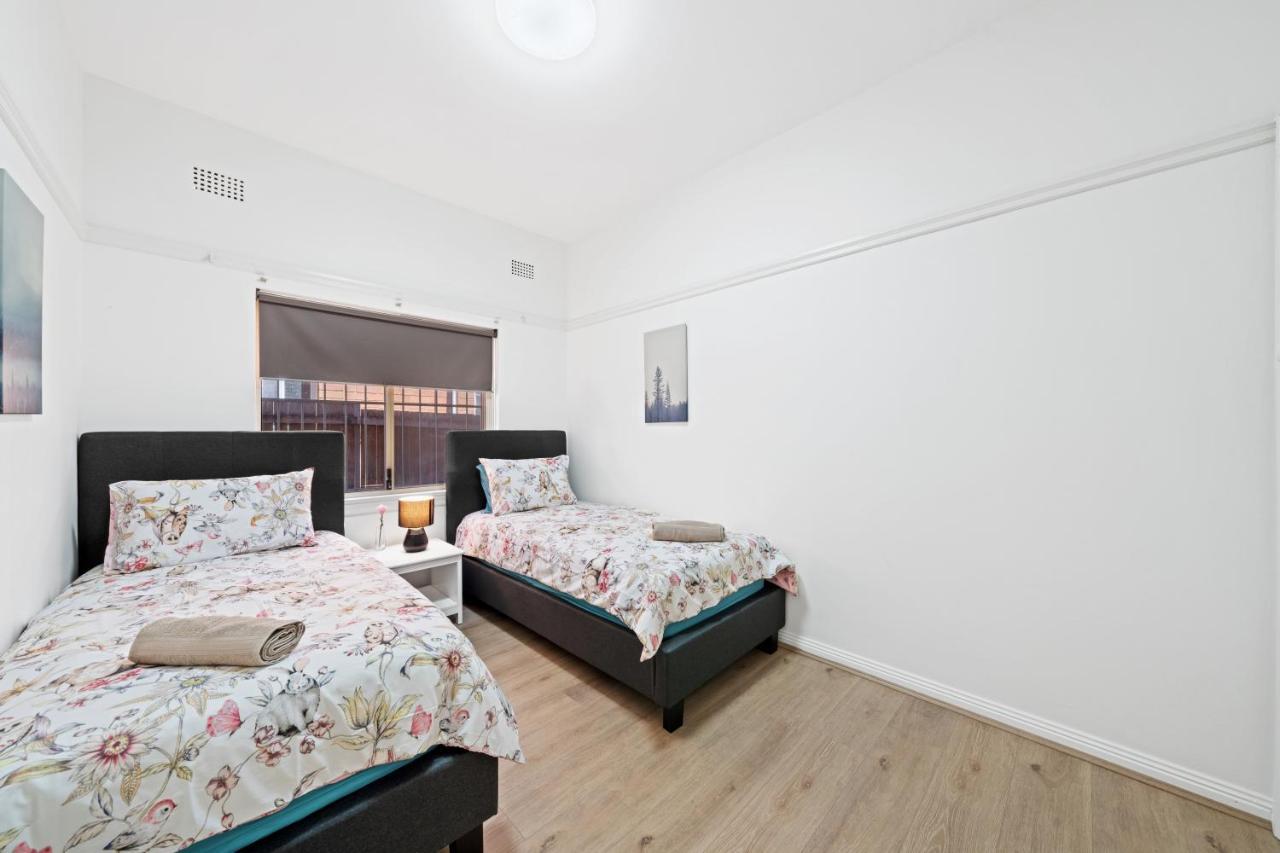 Burwood New 2 Bedroom 2 Bath Apt Free Parking Sydney Eksteriør billede