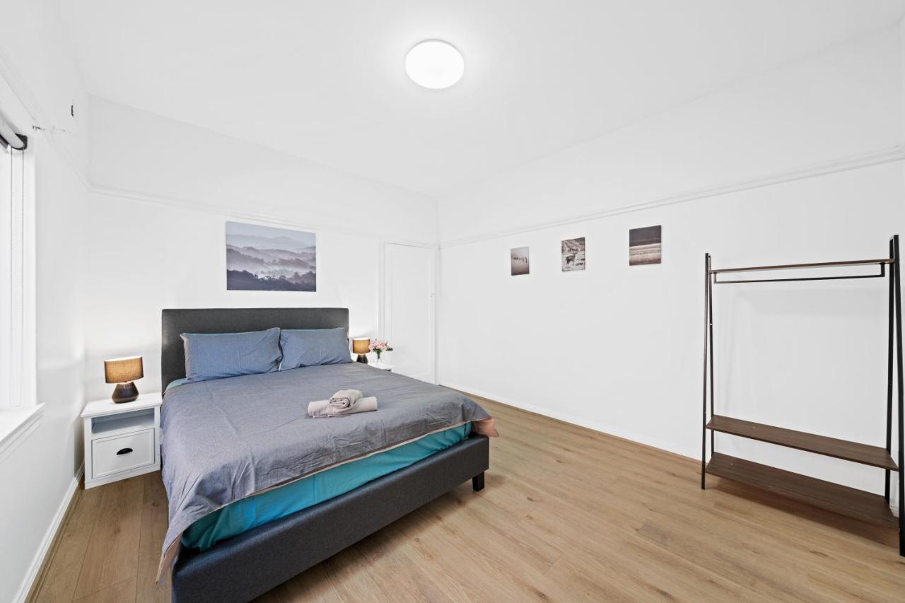 Burwood New 2 Bedroom 2 Bath Apt Free Parking Sydney Eksteriør billede